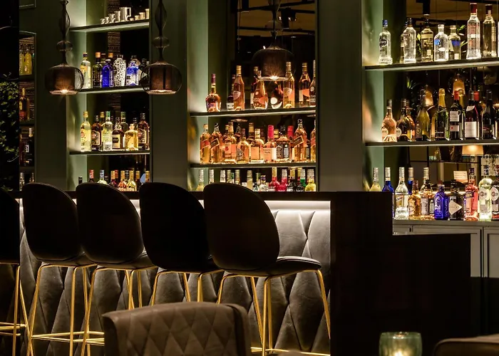Motel One Paris-Porte Doree